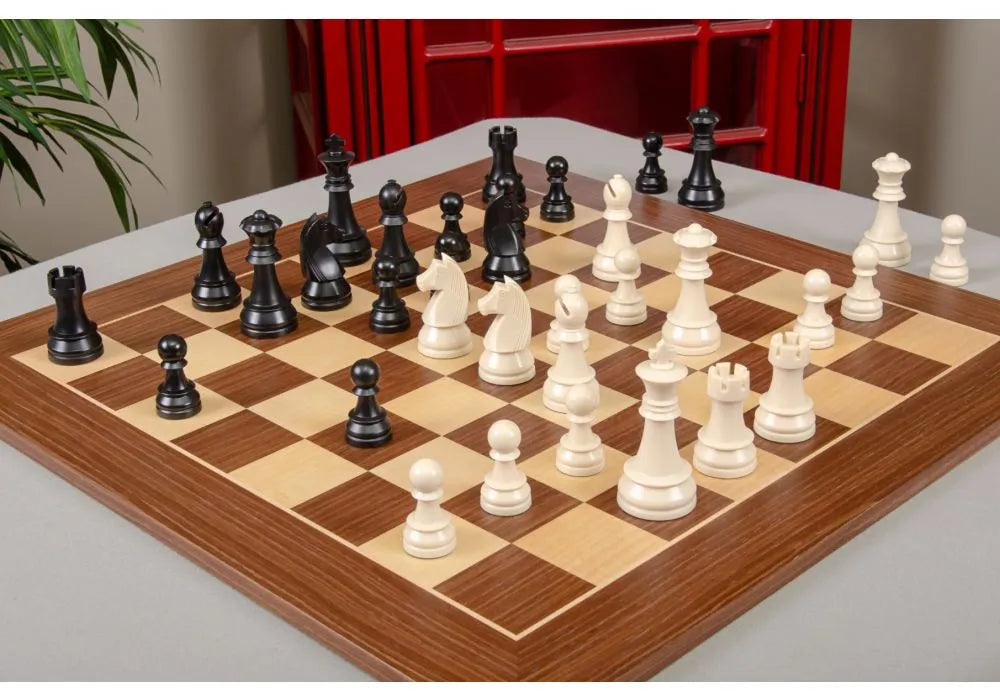 German Series Regulation Plastic Chess Pieces - 3.75" King